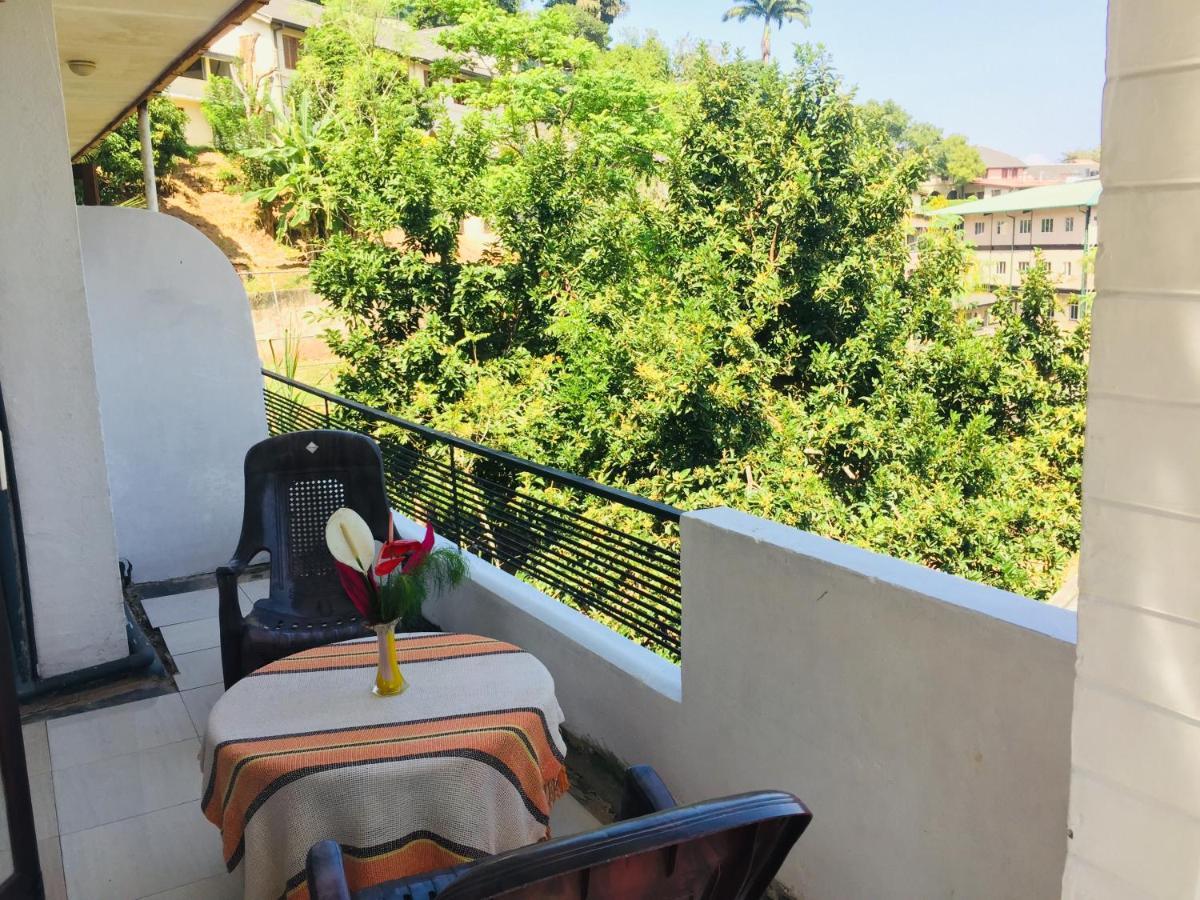 Kandy Ivy Banks Holiday Resort Extérieur photo