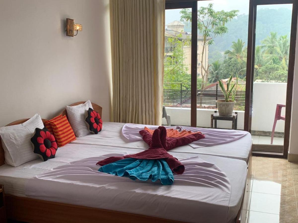 Kandy Ivy Banks Holiday Resort Extérieur photo